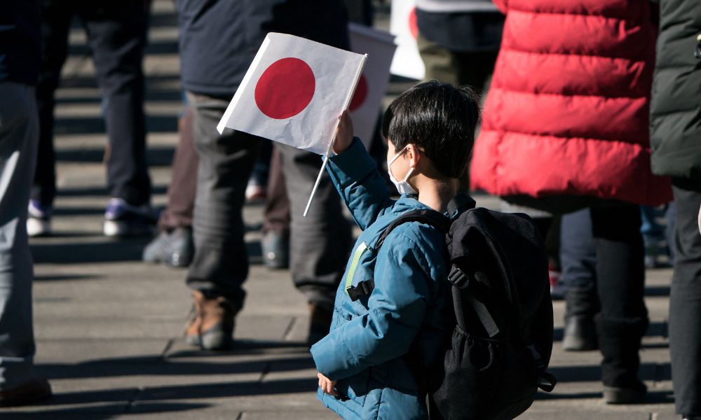 Centenas de pessoas processam Japão por aquecimento global