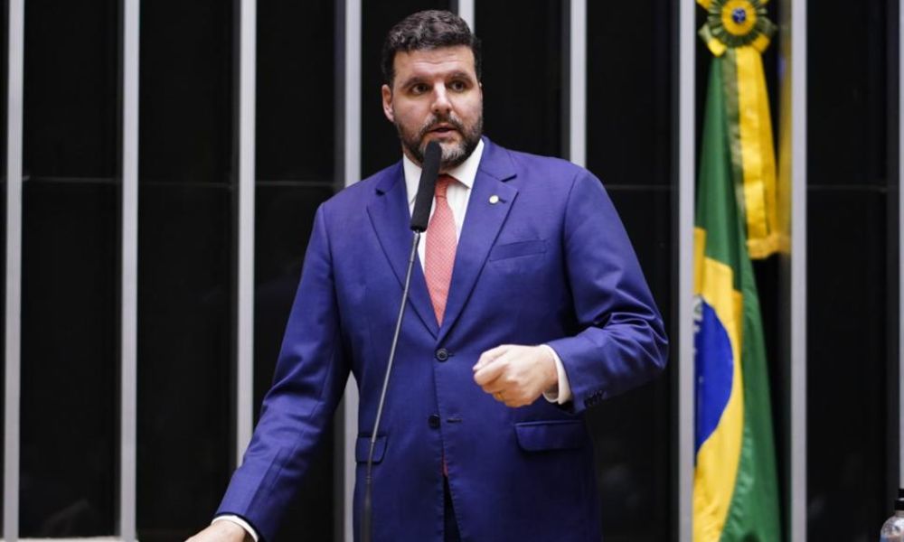Agro e setores produtivos devem se unir contra Lula, diz líder da FPA