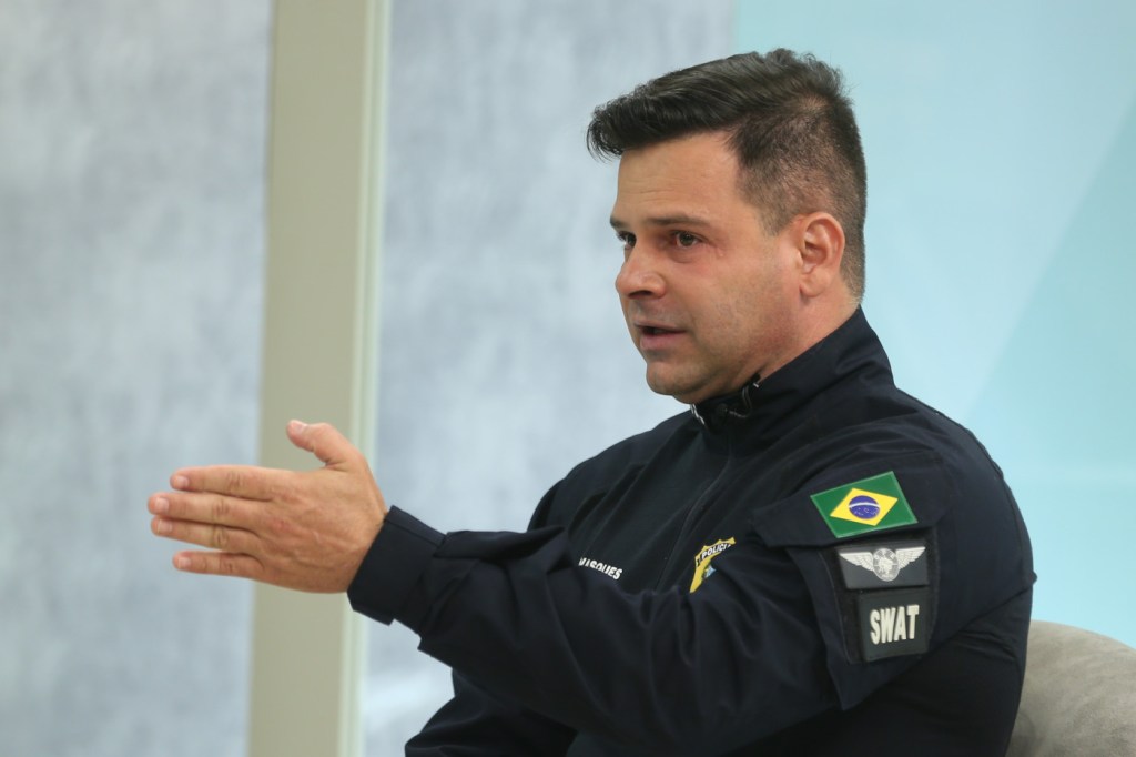 Tornozeleira de Silvinei Vasques ficou sem sinal no Natal