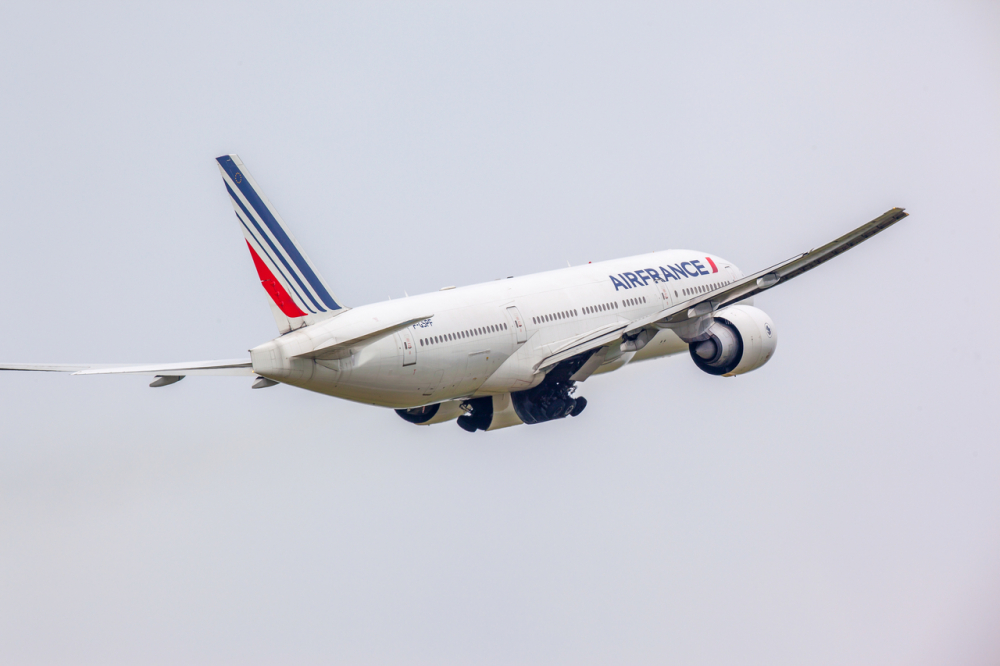 Família baiana é expulsa de voo da Air France em Paris