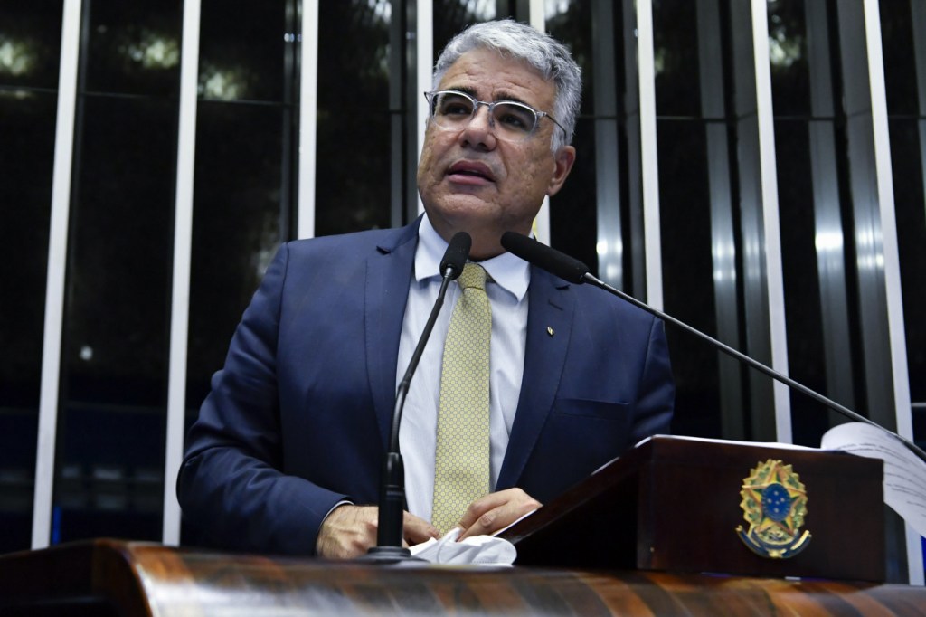 Girão pede que CPI do Crime Organizado convoque Moraes e esposa para falar sobre Master