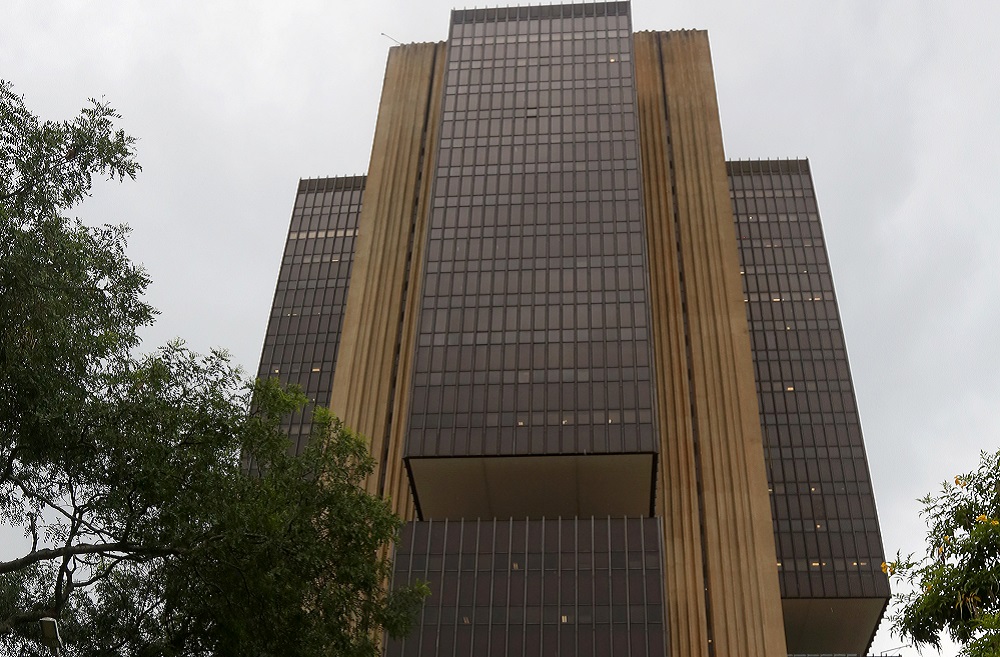 Banco Central mantém Selic em 15% ao ano pela 5ª vez