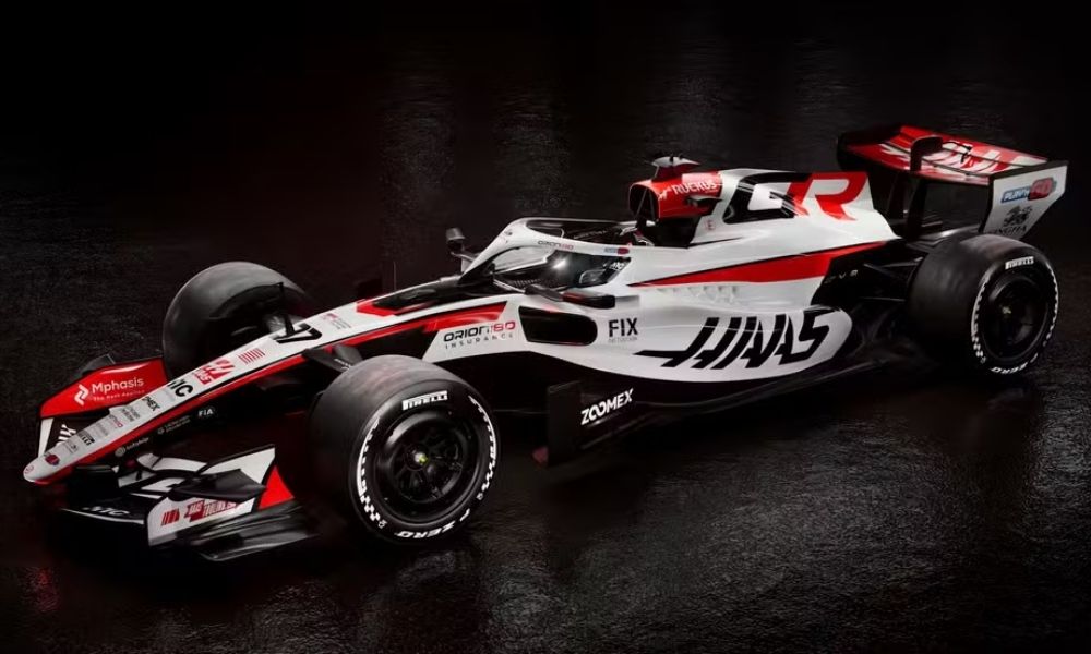 Combustíveis 100% sustentáveis e cores tradicionais: veja o novo carro da Haas para Fórmula 1 2026