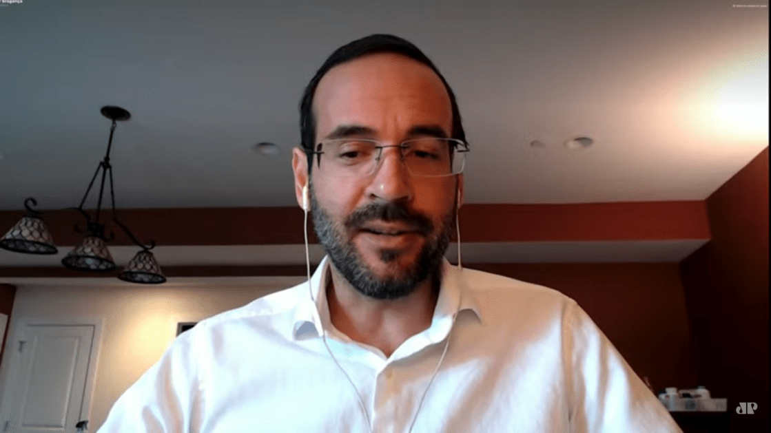 Arthur Weintraub fala em vídeo conferência com o programa Pânico