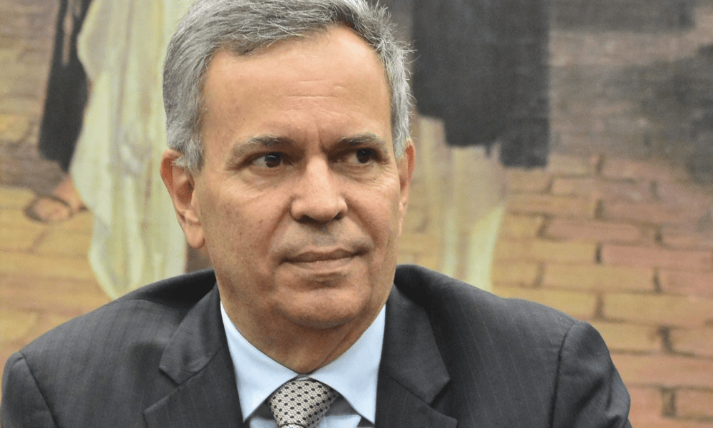 Investigado pela PF, Félix Mendonça Jr. apoiou PEC da Blindagem e ampliação da Câmara
