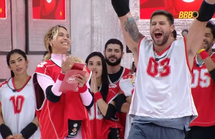 BBB 26: Jonas Sulzbach vence prova do anjo e está imune