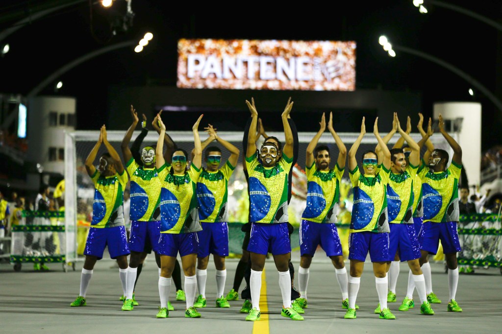 Carnaval e futebol: por que o samba evita a seleção em anos de Copa do Mundo?