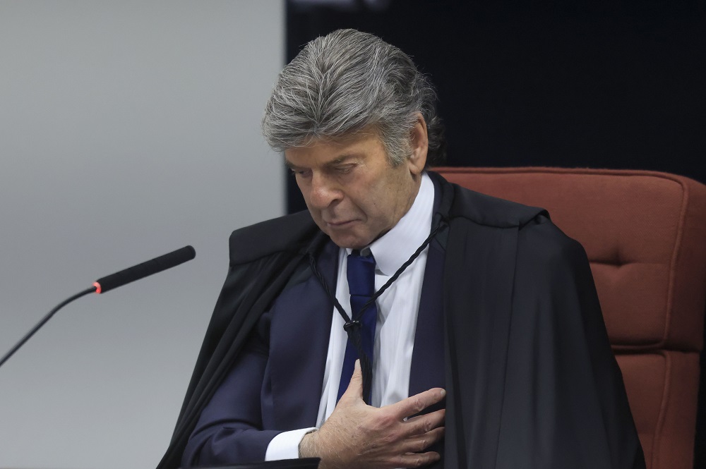 ‘Cogitação não é crime’, diz Luiz Fux durante voto de acusações contra Jair Bolsonaro