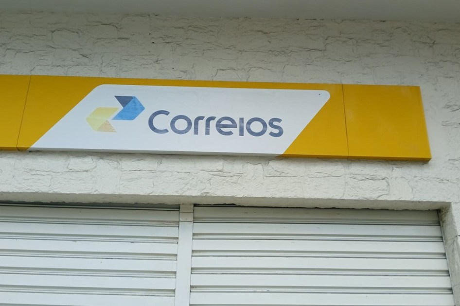 Fachada da agência do Correio na Avenida Interlagos, na zona sul de São Paulo