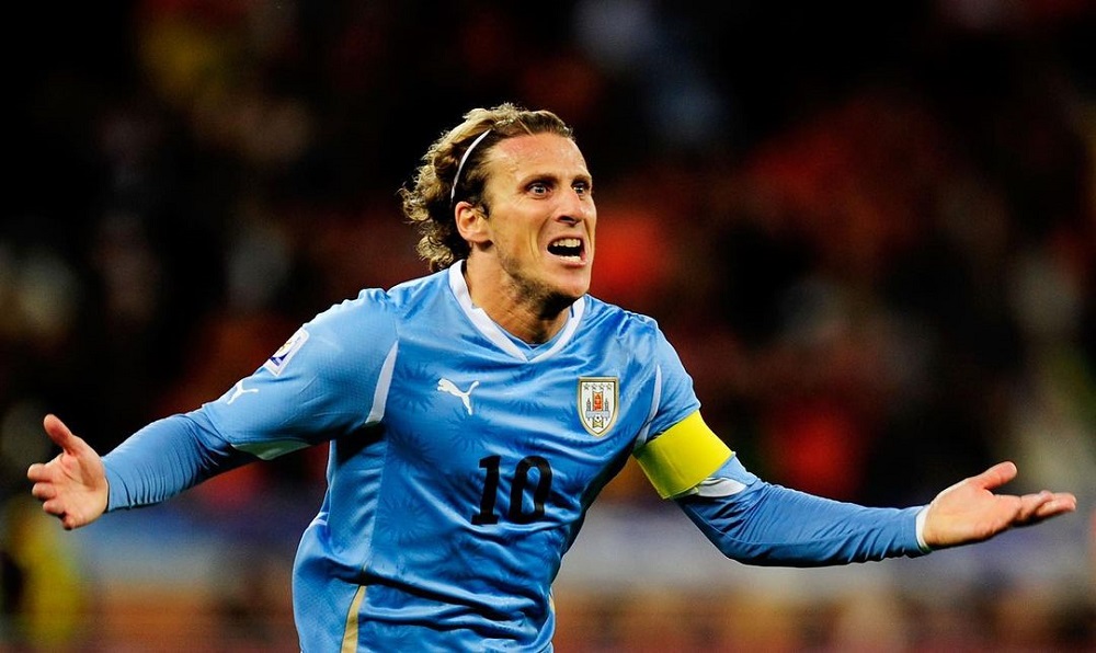 Uruguai anuncia Diego Forlán como técnico após saída de Bielsa