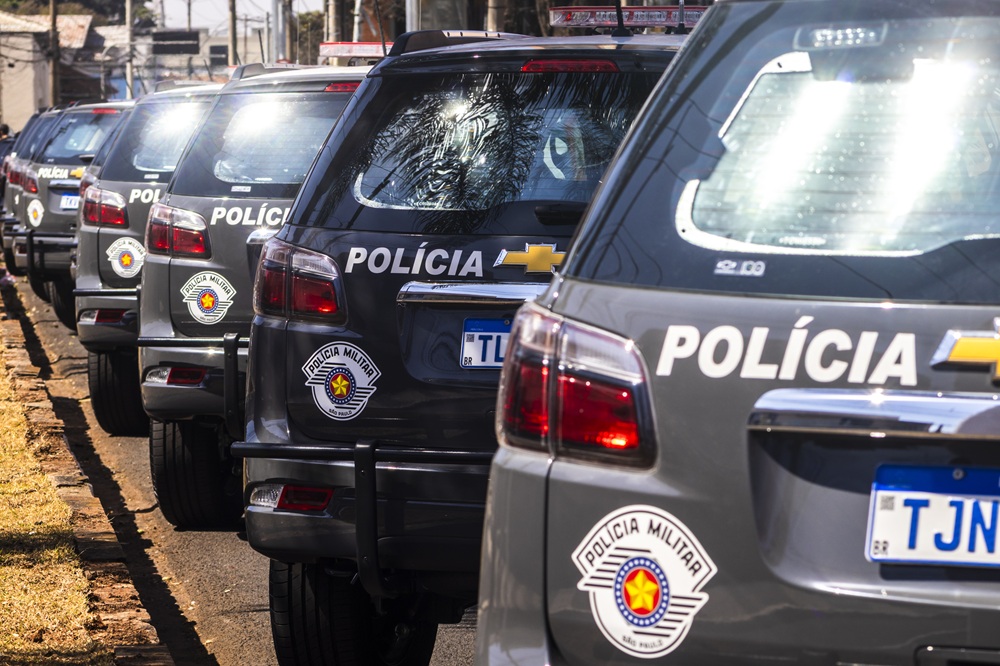 Policial civil é preso em flagrante após invadir residência em Mauá com comparsas