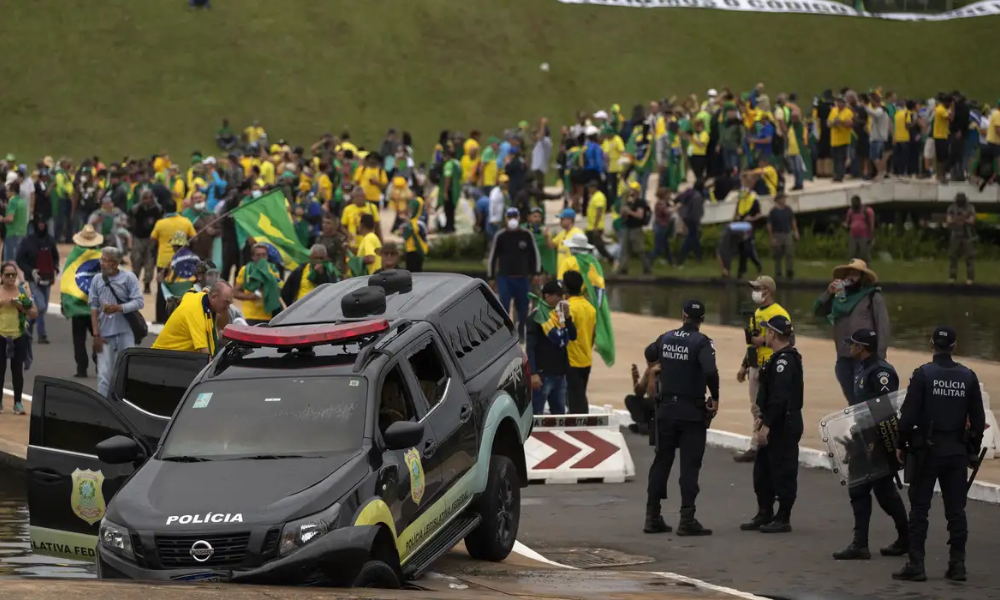 STF forma maioria para manter condenação da ex-cúpula da PMDF pelo 8 de Janeiro