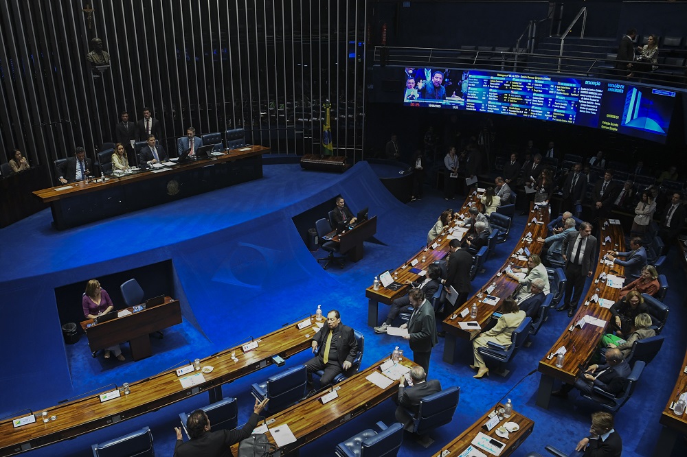 Com adesão de Calheiros, proposta de CPI do Master no Senado tem 43 assinaturas