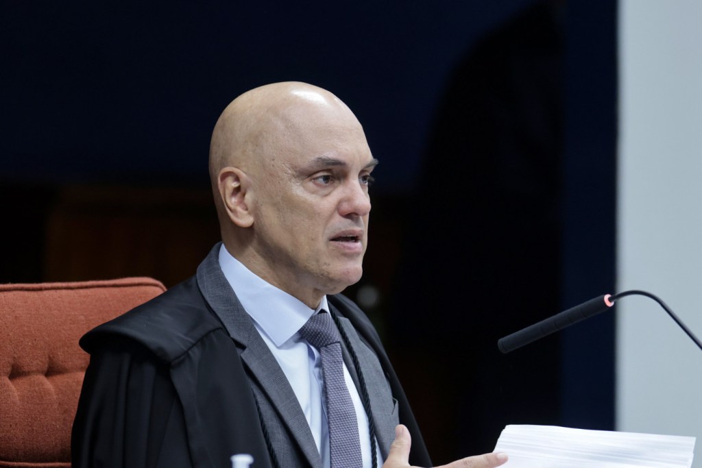 Moraes pede detalhes ao Itamaraty sobre agenda assessor de Trump