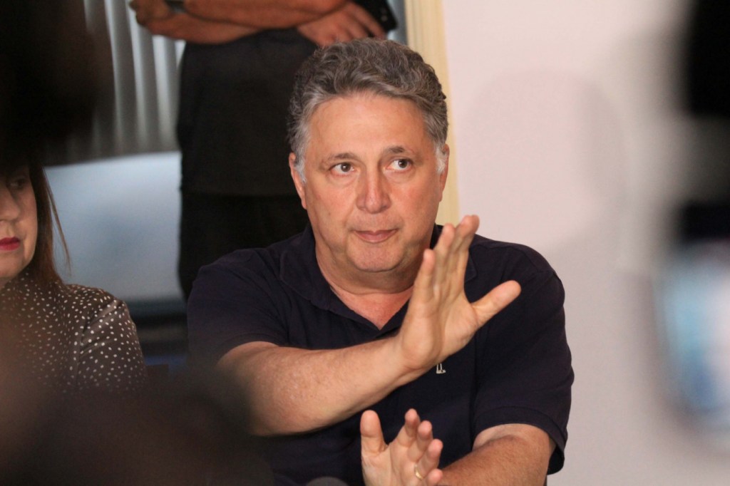 Zanin anula condenação de Garotinho na Operação Chequinho