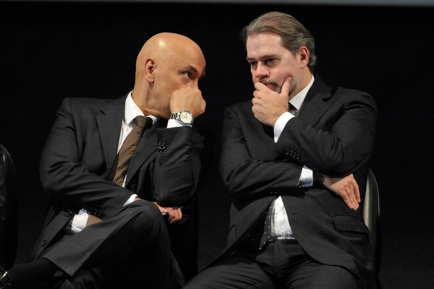 OAB-DF envia pedidos de impeachment de Moraes e Toffoli ao Senado