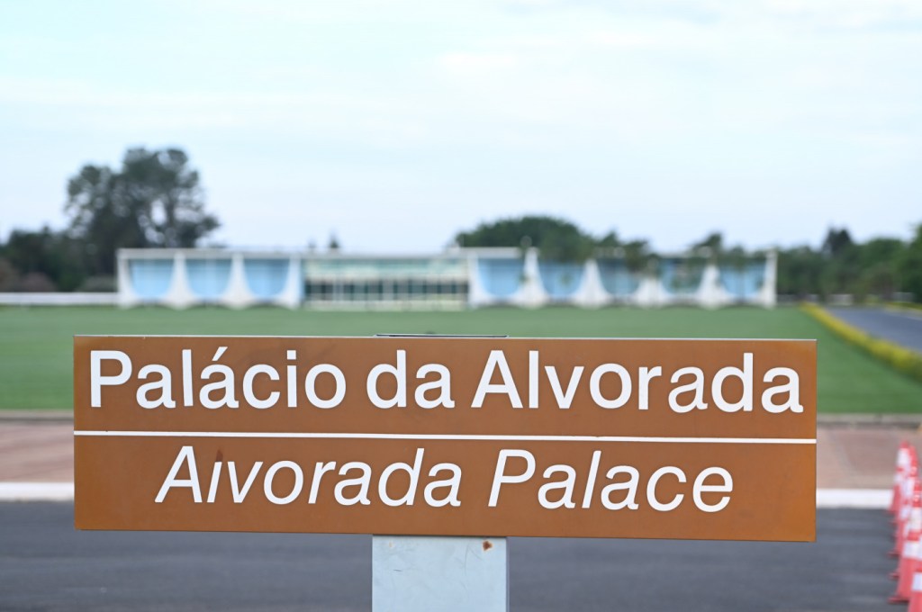 GSI abre inquérito para investigar morte de funcionário na entrada do Alvorada