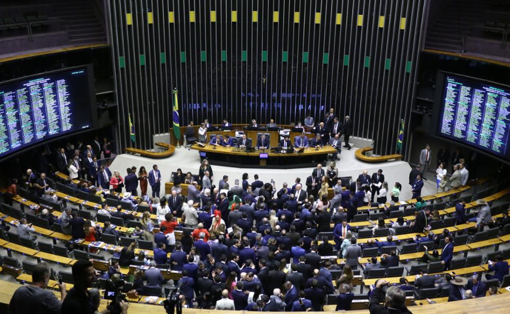 Conselho de Ética vota amanhã parecer contra Pollon, Van Hattem e Zé Trovão