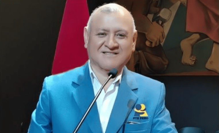 Candidato à presidência do Peru morre em acidente de carro