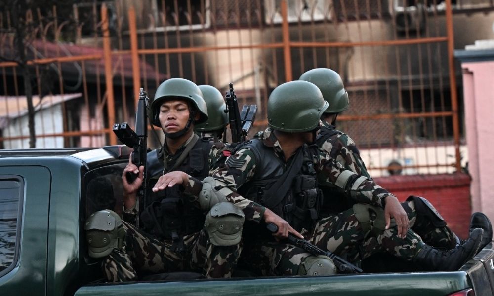 Nepal recaptura mais de 200 dos milhares de presos que fugiram das prisões em meio aos protestos