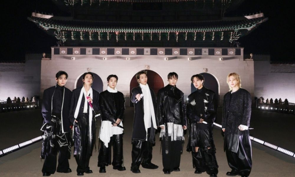 BTS leva multidão a Seul no primeiro show em quase quatro anos