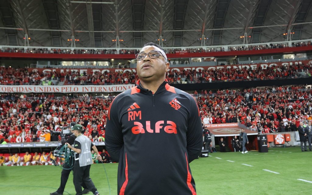 Roger Machado é oficializado no São Paulo após demissão de Crespo