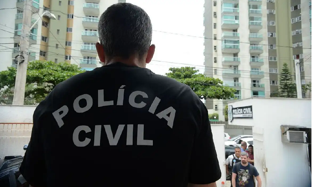 Polícia prende suspeitos de agredir capivara no RJ