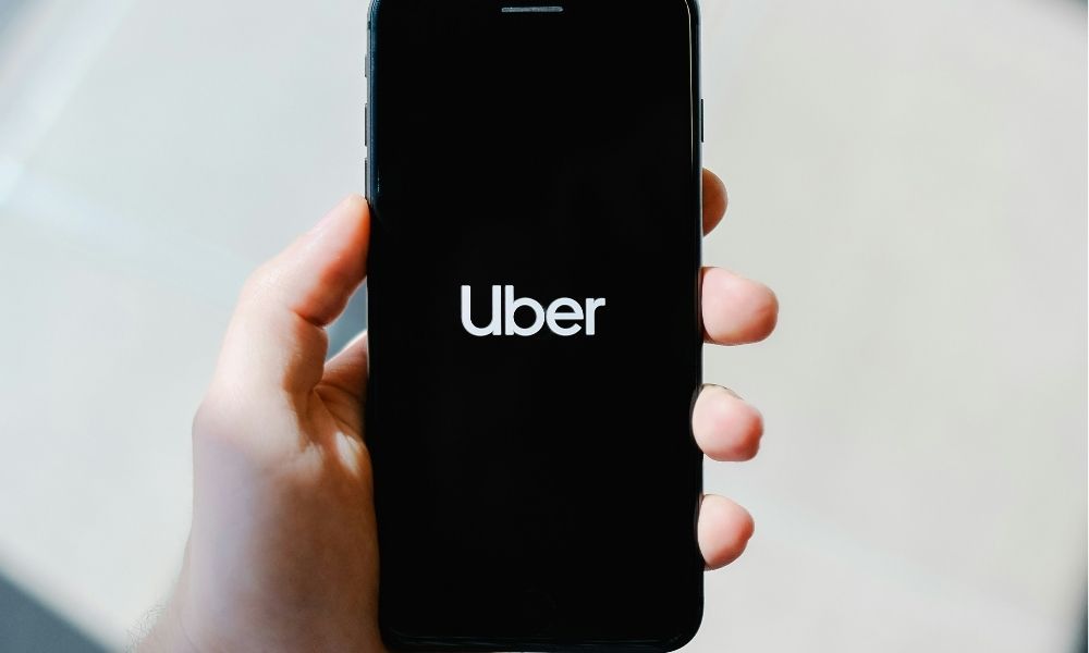 Uber anuncia que vai demitir cerca de 10% dos funcionários em todo o mundo