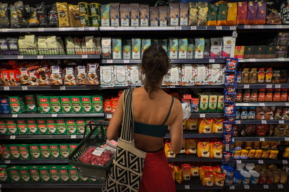 Consumo nos lares brasileiros cresce 1,25% em abril