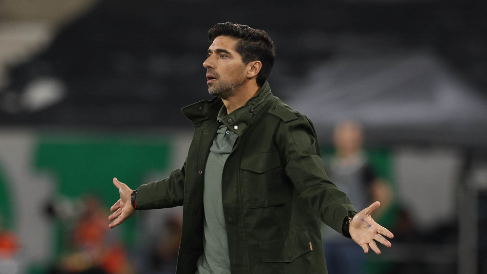 Abel quebra marca histórica: o mais expulso da década!