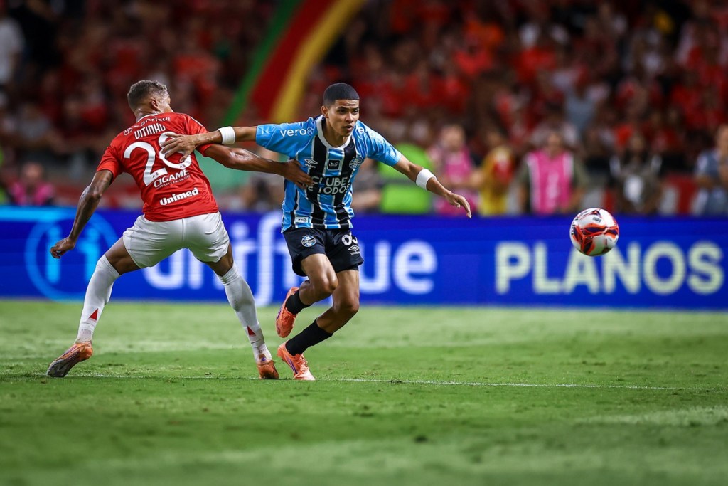 Grêmio x Coritiba: onde assistir ao vivo, horário e transmissão