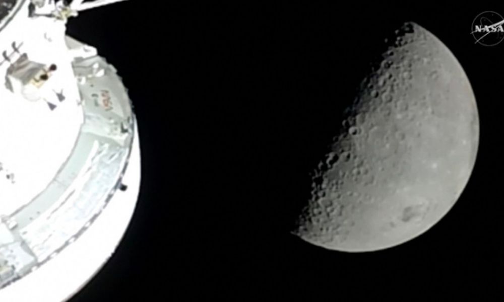artemis II