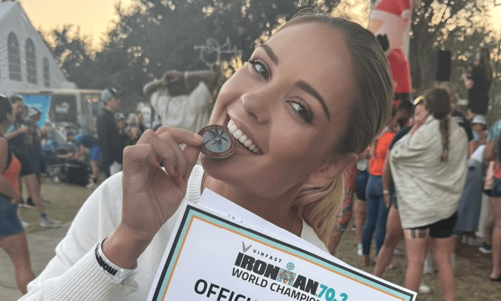 Mara Flávia Araújo, triatleta brasileira que morreu no sábado (18) o Ironman Texas