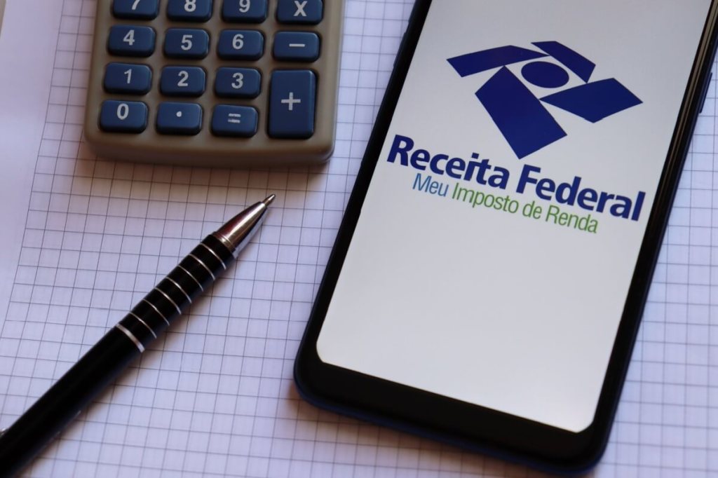 Análise das novas regras para declarar bitcoin e altcoins no imposto de renda 2026