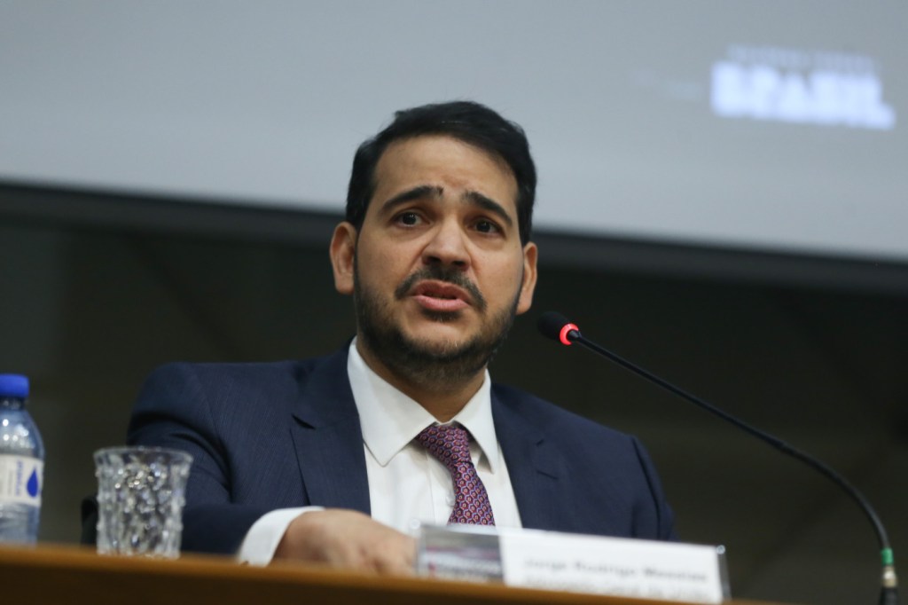 Sabatina de Jorge Messias para o STF retorna ao dia 29 de abril