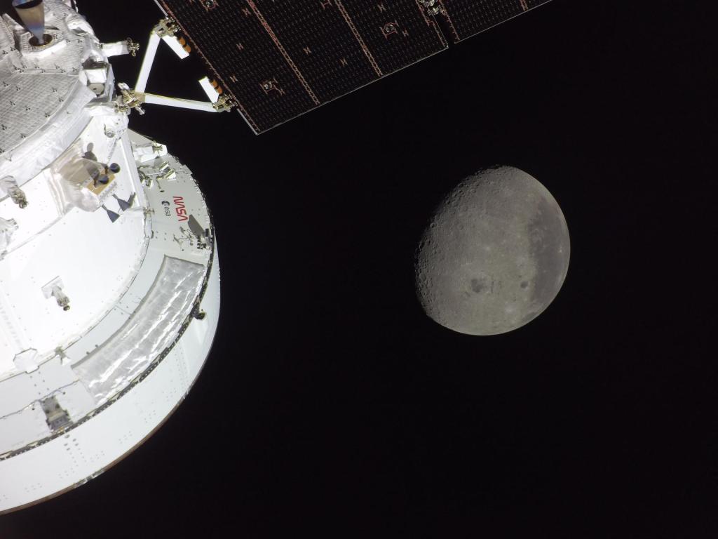EUA voltaram ‘à ativa’ de enviar astronautas à Lua, diz chefe da Nasa