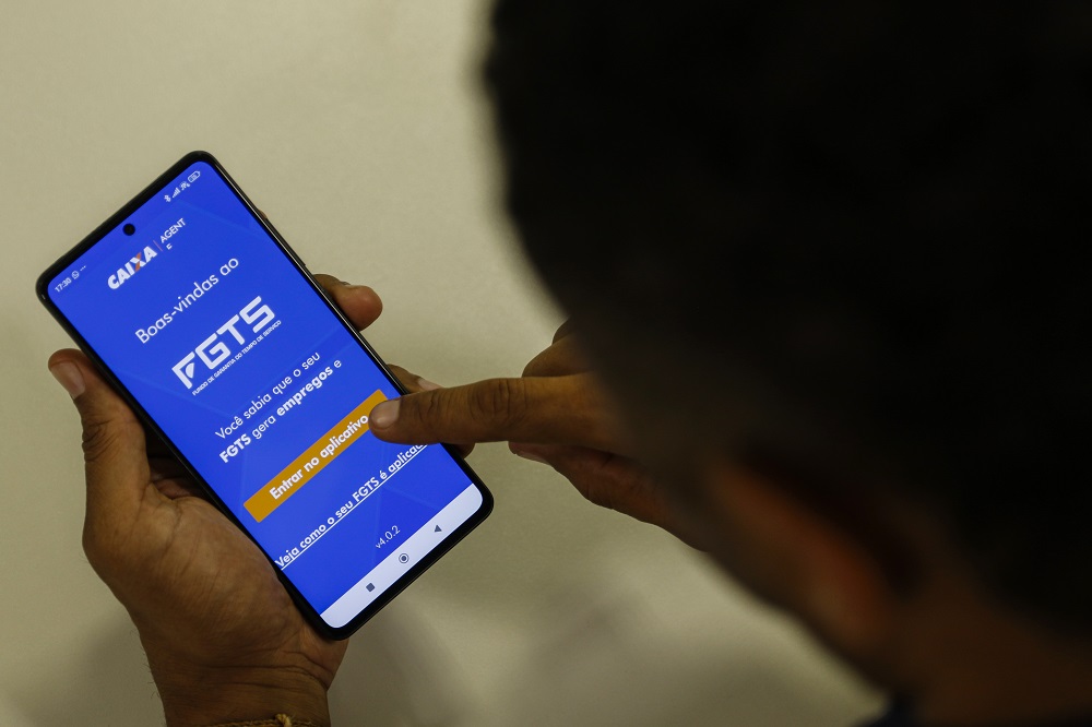 Desenrola 2.0: entenda como usar saldo do FGTS para renegociar dívidas