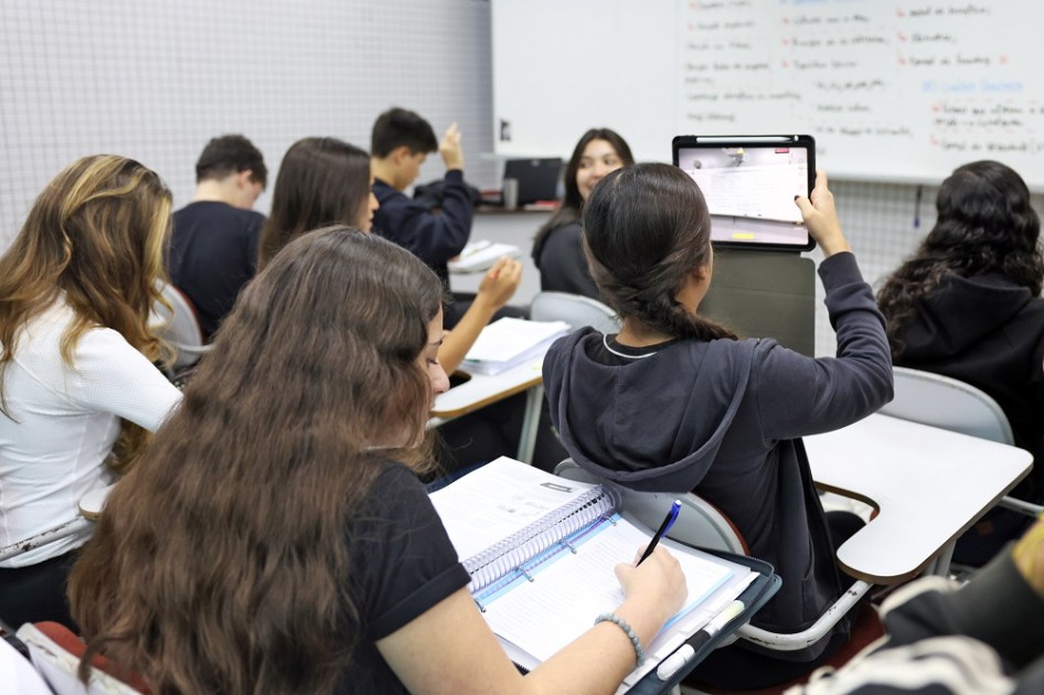 SALA DE AULA-ESCOLA-AULA