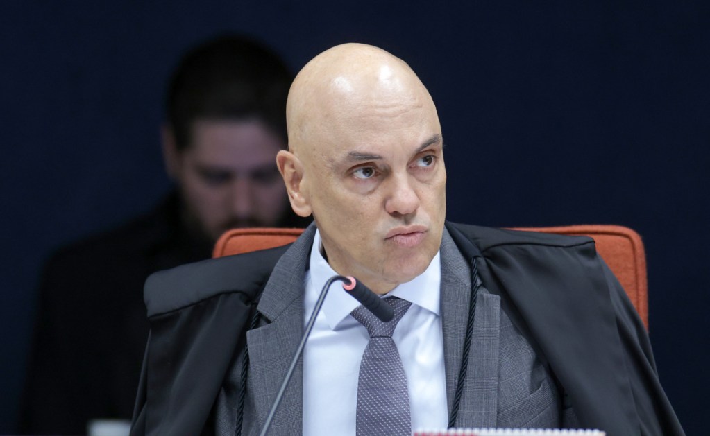 Julgamento da Ação Penal 2694 -Núcleo 4 Ministro Alexandre de Moraes profere seu voto no julgamento da Ação Penal 2694 -Núcleo 4 Foto: Rosinei Coutinho/STF
