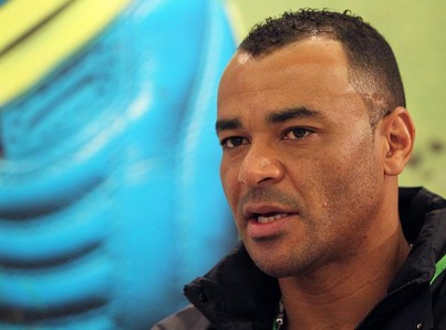 Cafu evita polêmicas e aposta em Neymar em boas condições para a Copa