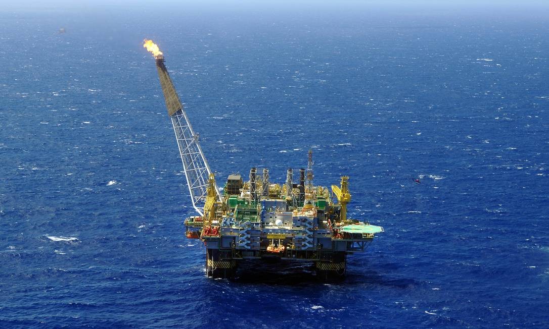 Brasil bate recorde de produção de petróleo em meio à guerra dos EUA e Israel contra Irã