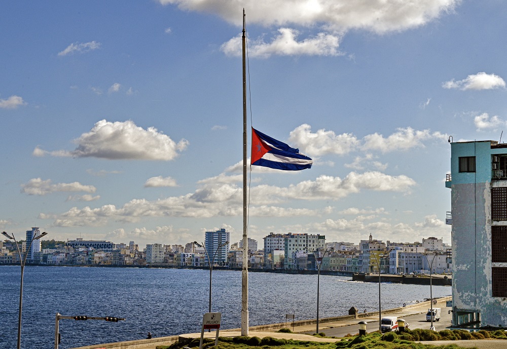 Exército dos EUA se prepara para eventual ação militar ao redor de Cuba, diz TV