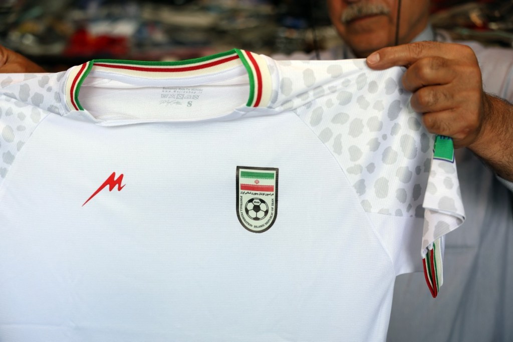 Embaixador dos EUA confirma vistos para jogadores iranianos que disputarão a Copa