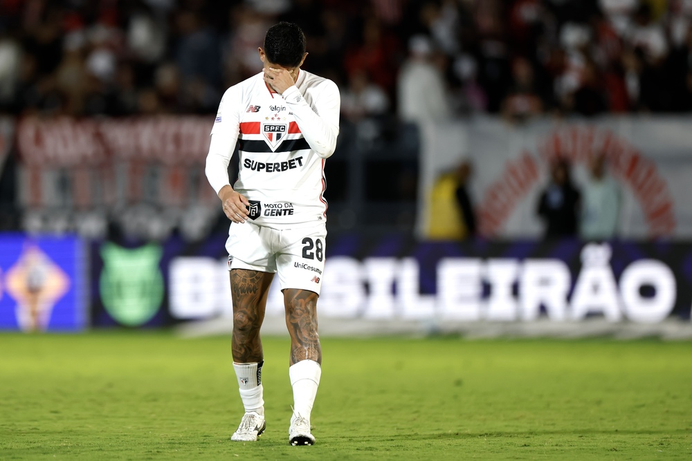 São Paulo leva gol aos 51 do 2º tempo e fica no empate contra o Bahia no Brasileirão