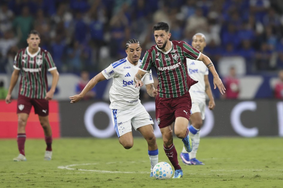 BRASILEIRO A 2026, CRUZEIRO X FLUMINENSE - Jemmes jogador do Fluminense durante partida contra o Cruzeiro no estádio Mineirão pelo campeonato Brasileiro A 2026.
