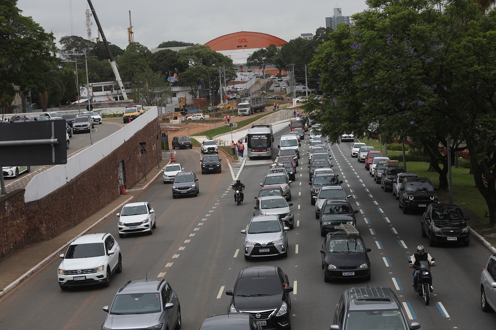 A tecnologia e os hábitos que impedem a bateria de falhar nas manhãs geladas