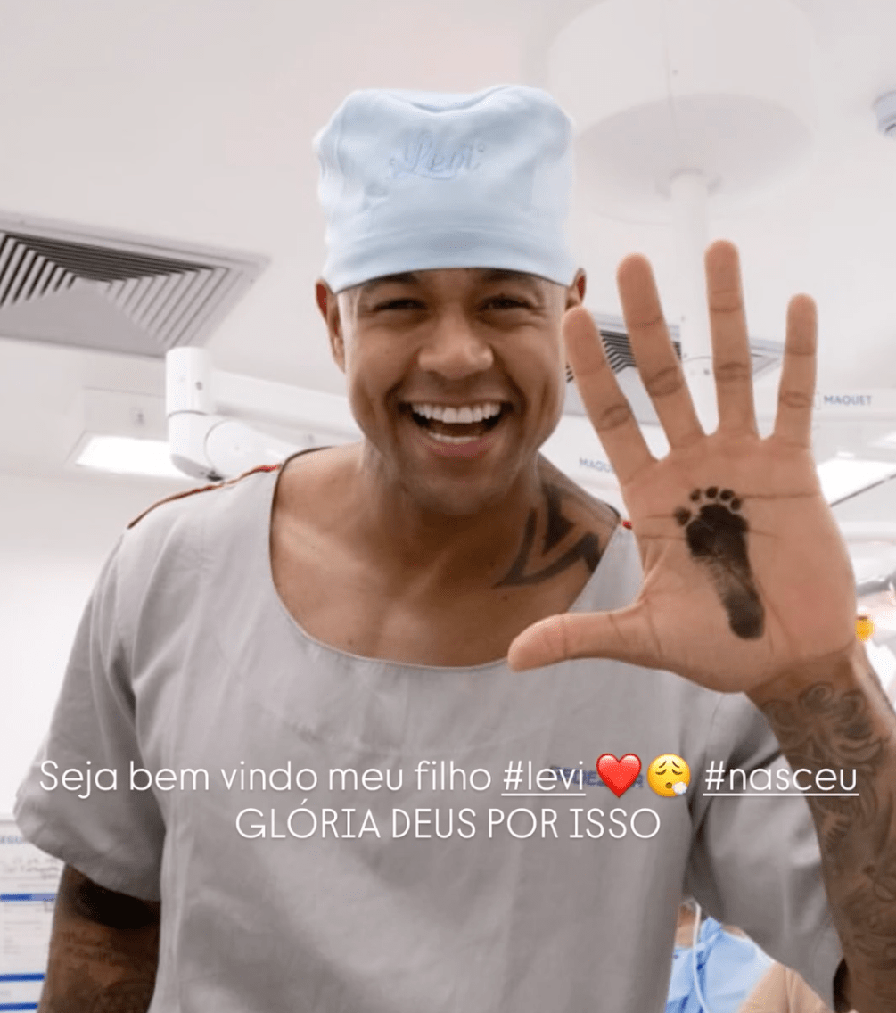 Leo Santana e Lore Improta anunciam nascimento do segundo filho, Levi