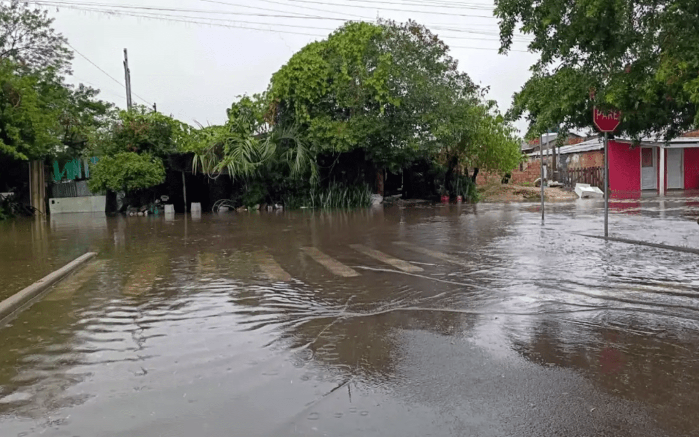 Temporal no RS deixa desalojados e provoca danos em pelo menos 19 cidades