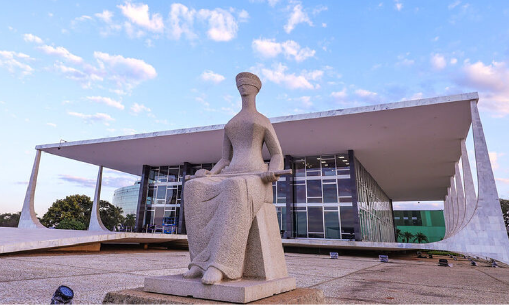 Estorno, reembolso e dano moral: a diferença entre falha e abuso