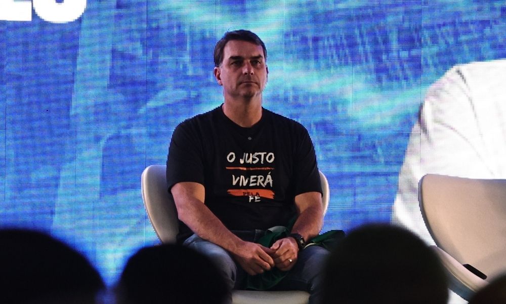 BTG/Nexus: Flávio Bolsonaro lidera em rejeição, com 50%; Lula é rejeitado por 47%